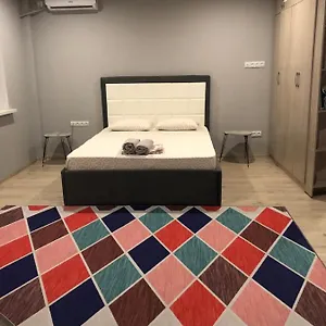 Cosy Flat In The Center Алматы